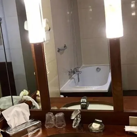 Hotel George Opera