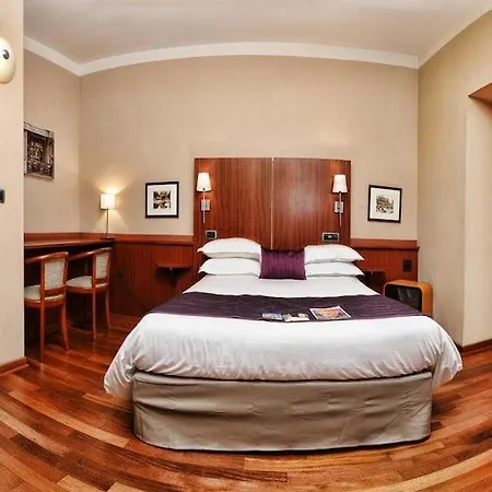 George Opera فندق باريس