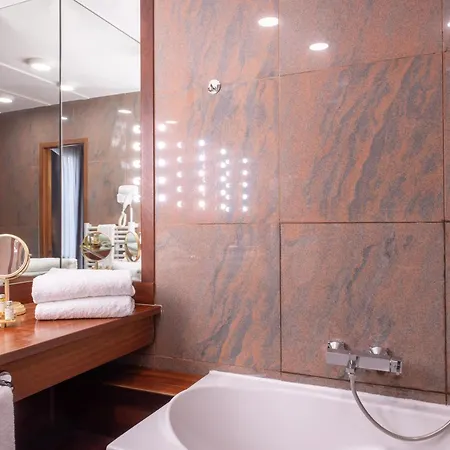 George Opera 3* 巴黎