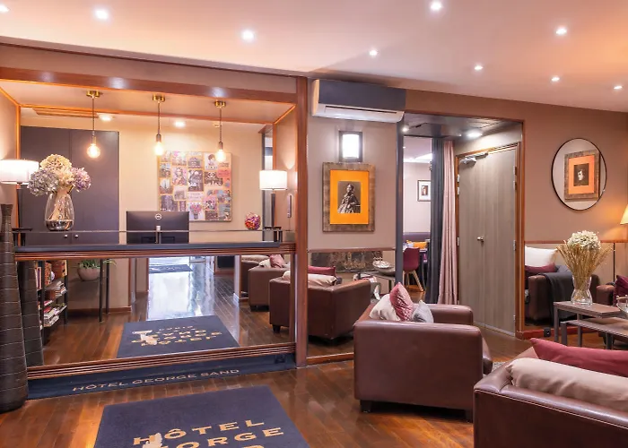 George Opera فندق 3*