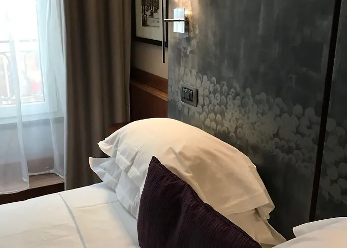 George Opera Szálloda 3*